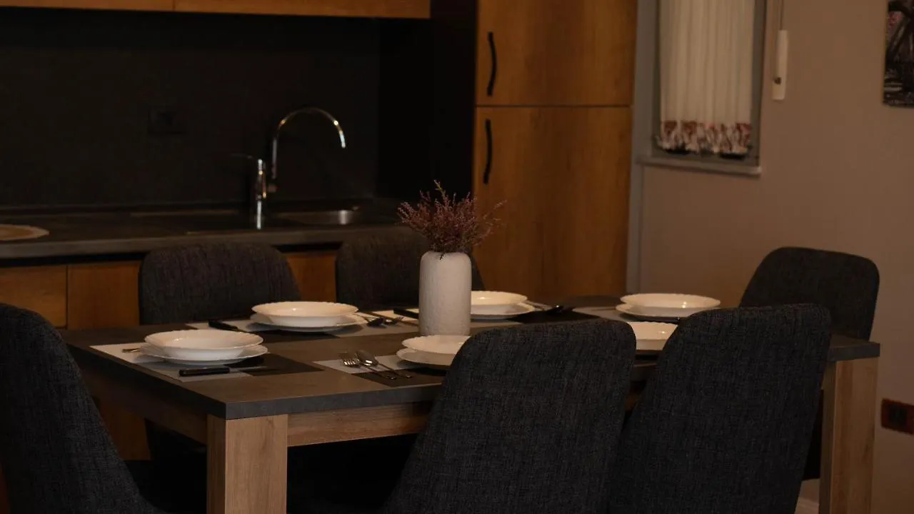Eka Luxury Two-Bedroom Premium Apartment Durrës